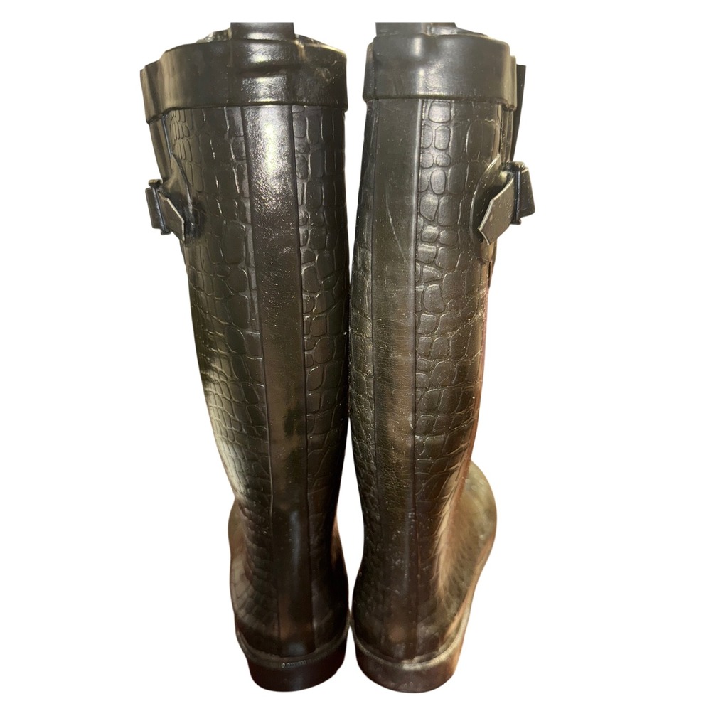 Capelli New York Women's Black Crocodile Print Rubber Rain Boots Size 7 - Picture 3 of 4